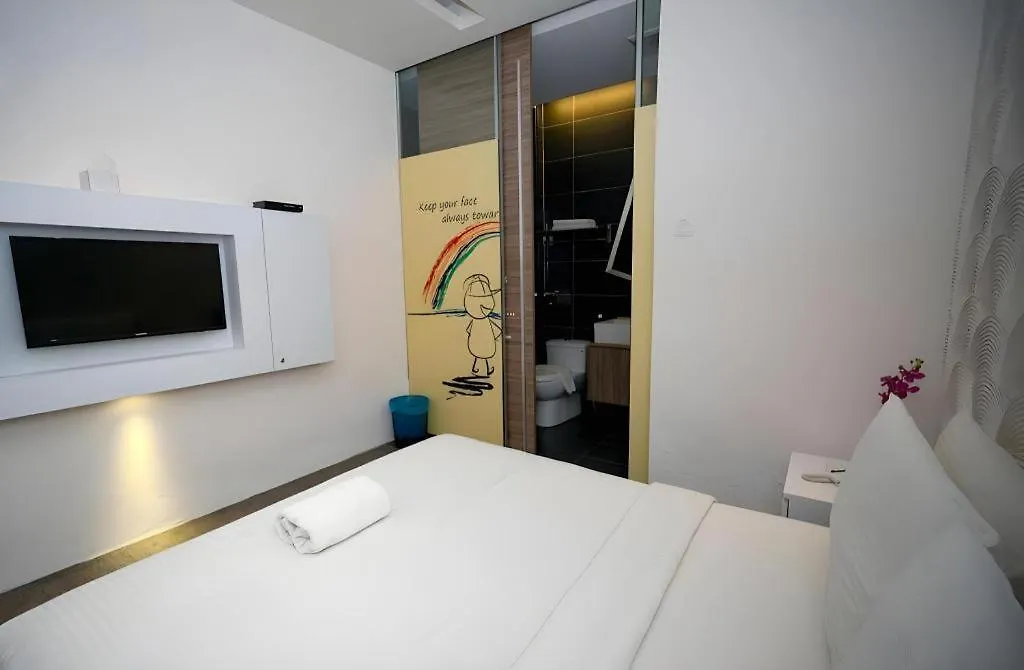 Zoom Inn Boutique Hotel - Danga Bay Johor Bahru