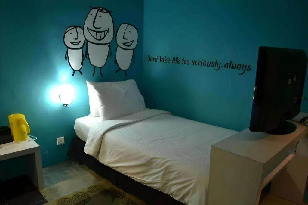 Zoom Inn Boutique Hotel - Danga Bay Johor Bahru